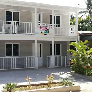 Rocky Cay Lodging Guest house